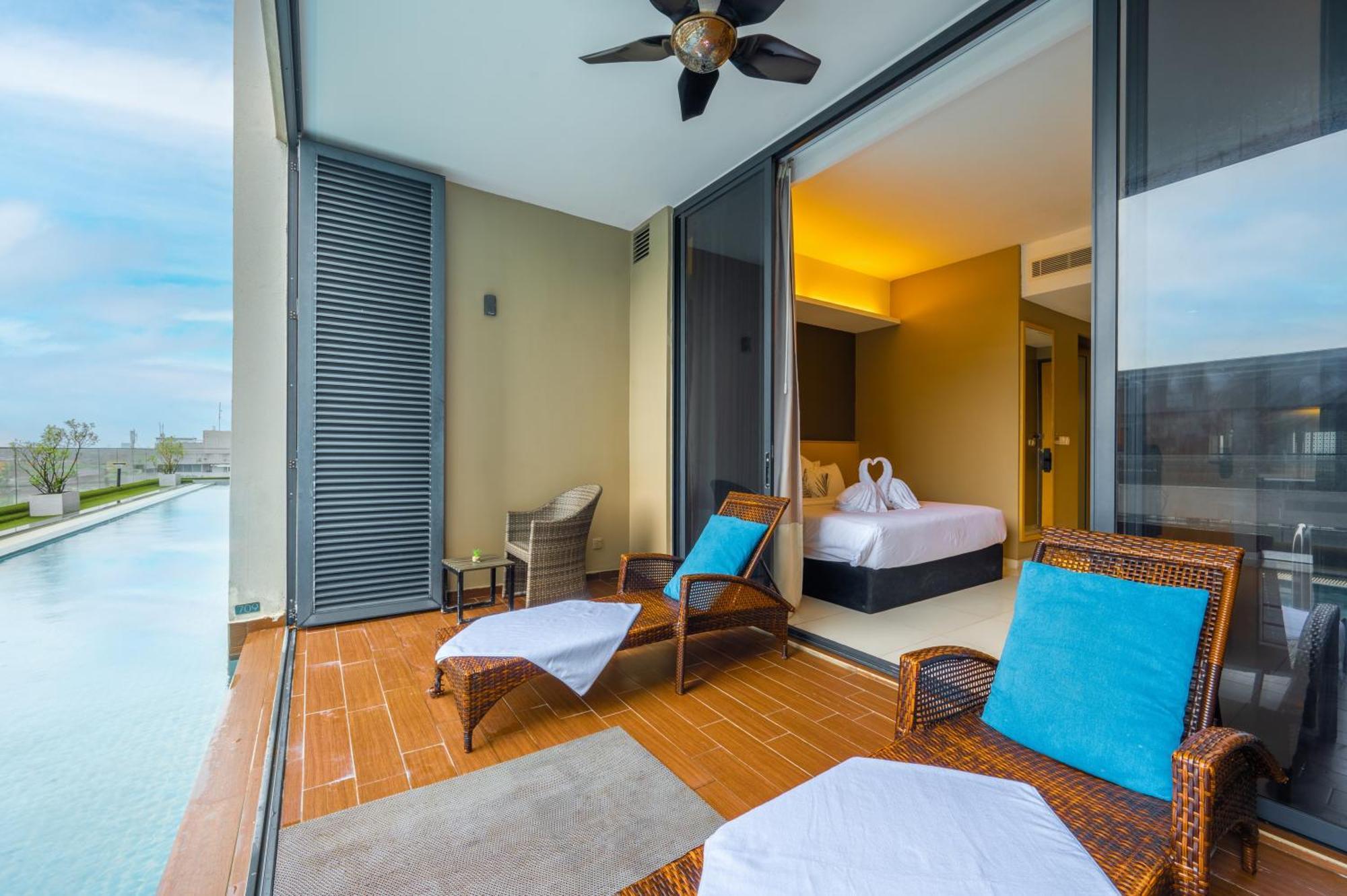 Greystone 99 Suites Malacca Extérieur photo
