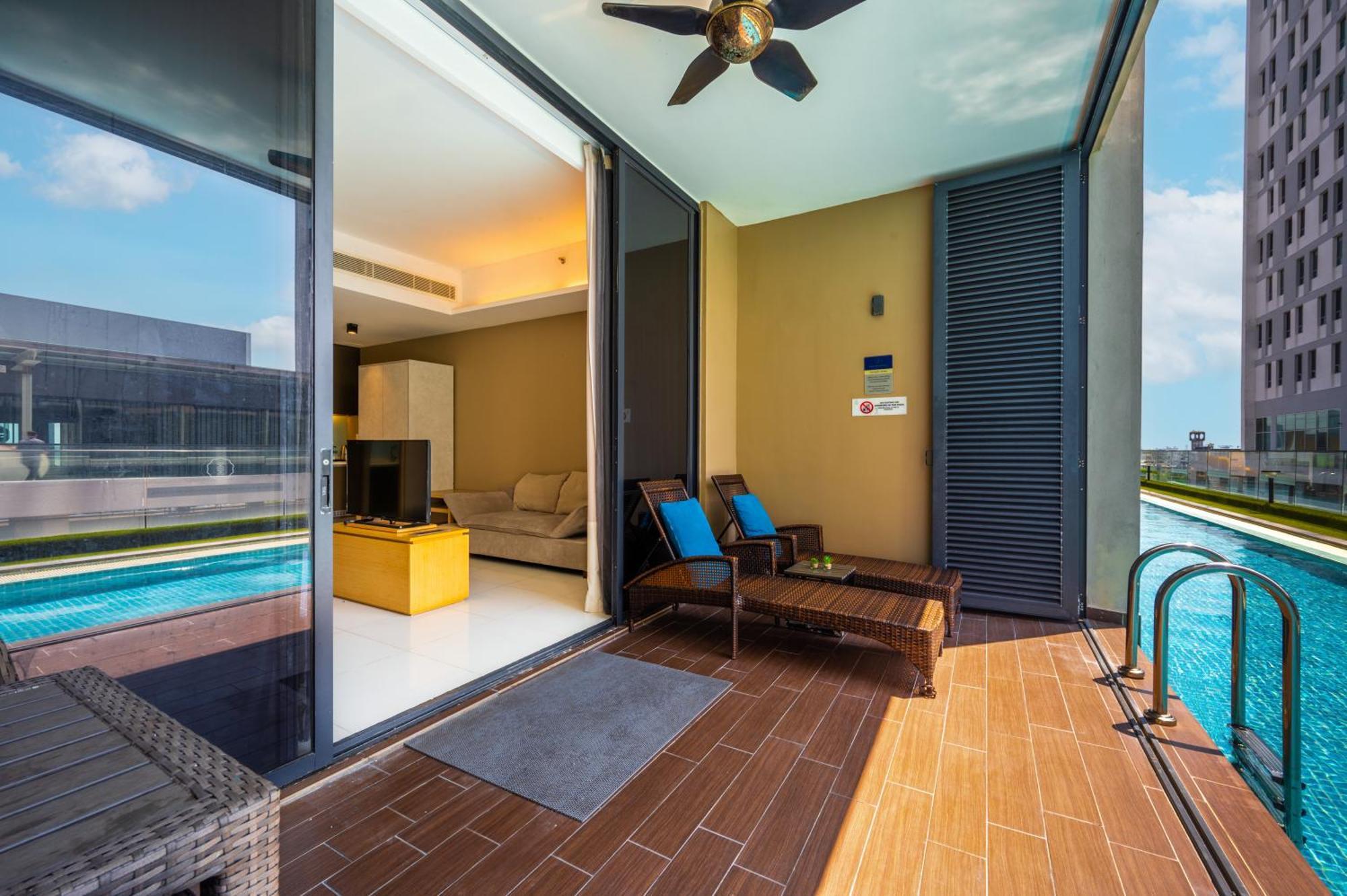 Greystone 99 Suites Malacca Extérieur photo